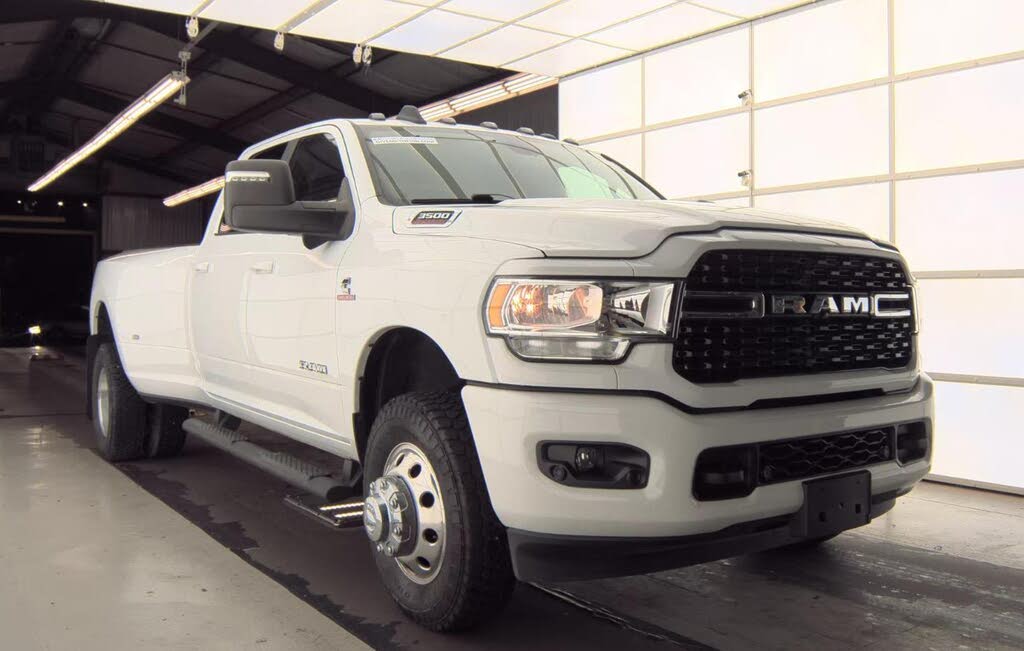 2023 RAM 3500 Big Horn Crew Cab LB DRW 4WD