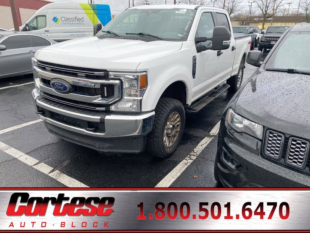 2022 Ford F-250 Super Duty XLT Crew Cab 4WD
