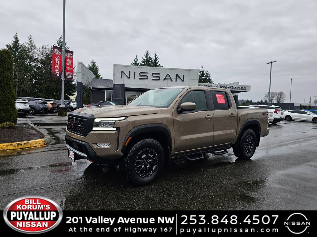 2023 Nissan Frontier PRO-4X Crew Cab 4WD