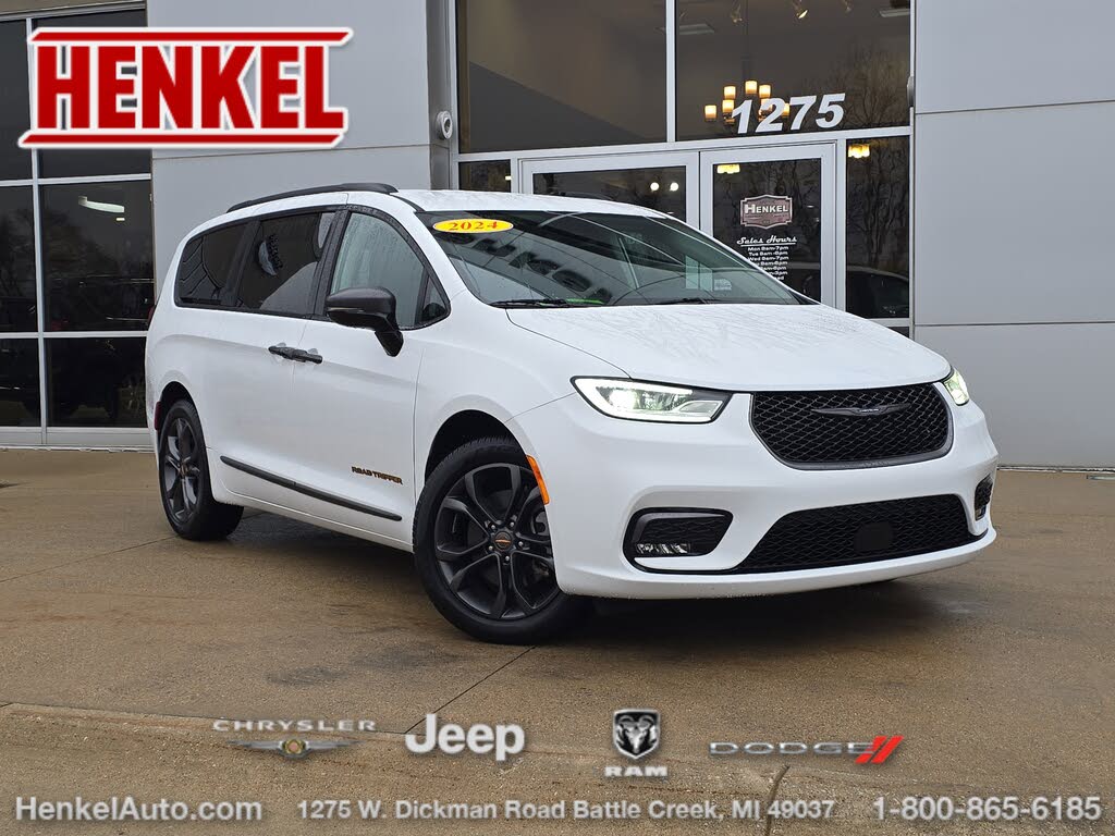 2024 Chrysler Pacifica Touring L AWD