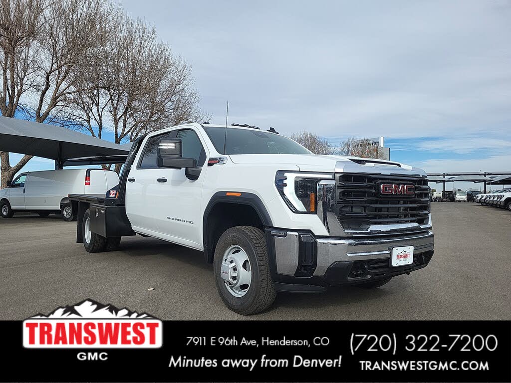 2026 GMC Sierra 3500HD Chassis Pro Crew Cab 4WD