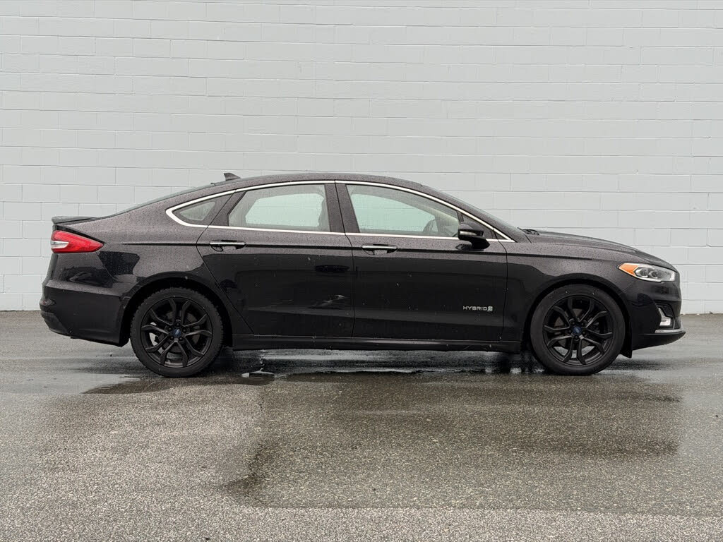 2019 Ford Fusion Hybrid Titanium FWD