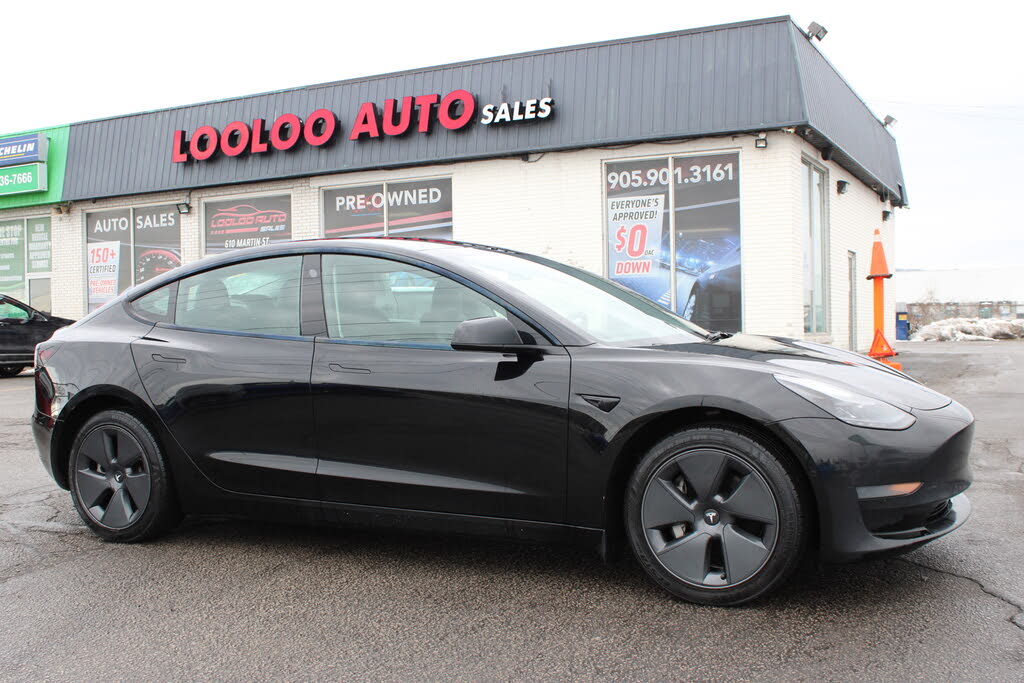 2022 Tesla Model 3 RWD