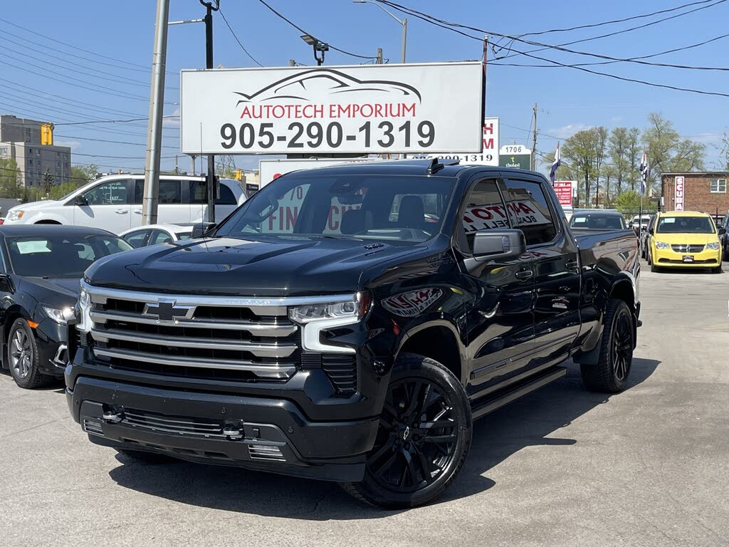 2024 Chevrolet Silverado 1500 High Country Crew Cab 4WD