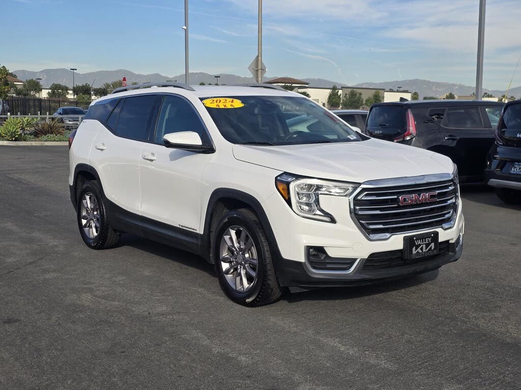 2024 GMC Terrain SLT AWD
