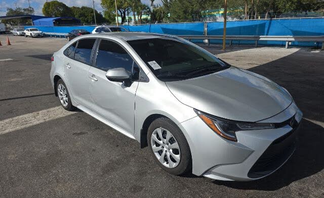 2025 Toyota Corolla LE FWD