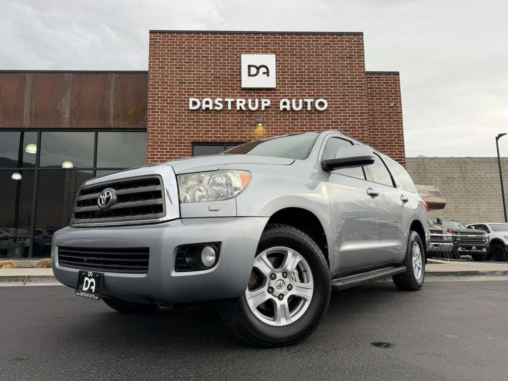 2013 Toyota Sequoia SR5 4WD