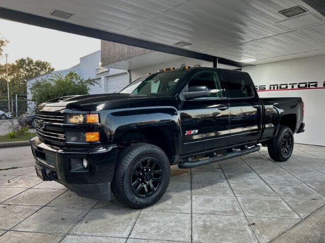 2019 Chevrolet Silverado 2500HD LTZ Crew Cab 4WD