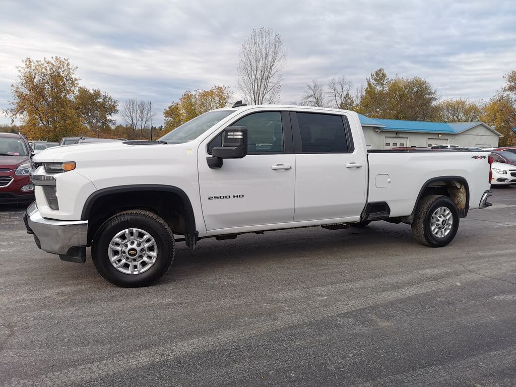 2020 Chevrolet Silverado 2500HD LT Crew Cab LB 4WD