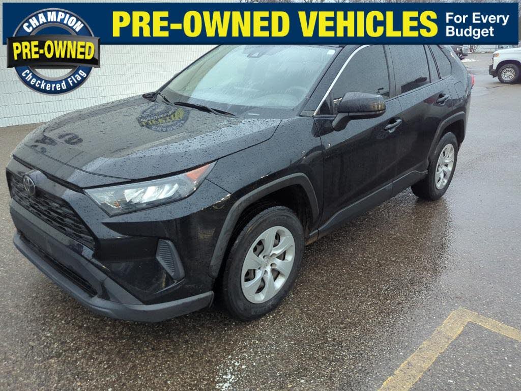 2020 Toyota RAV4 LE FWD