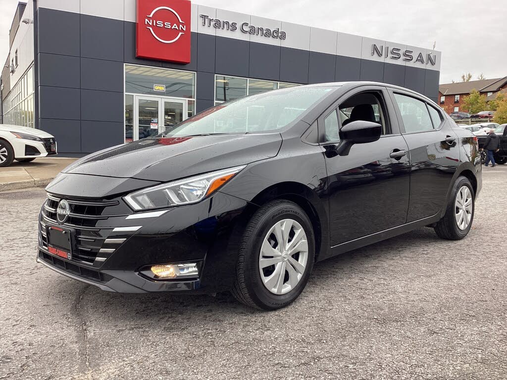 2023 Nissan Versa S FWD