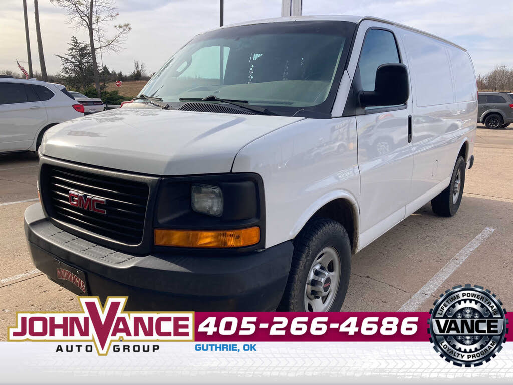 2017 GMC Savana Cargo 2500 RWD