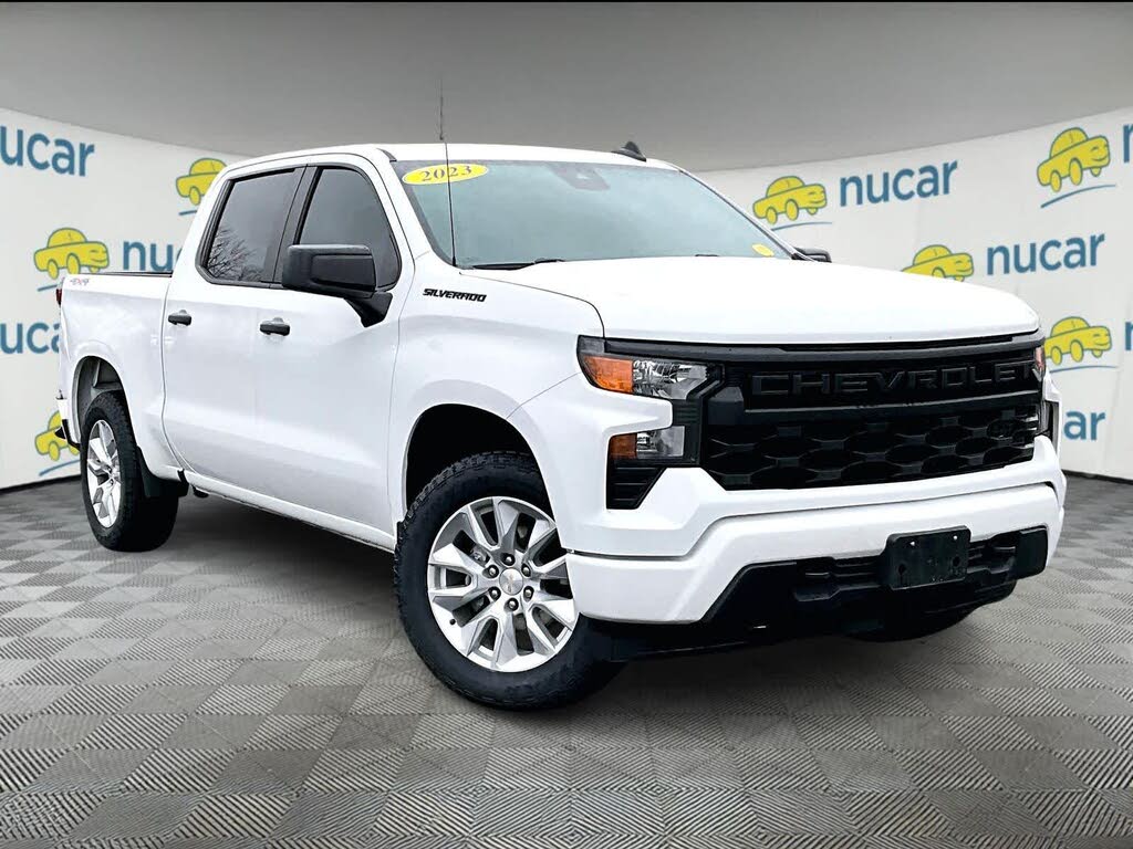 2023 Chevrolet Silverado 1500 Custom Crew Cab 4WD