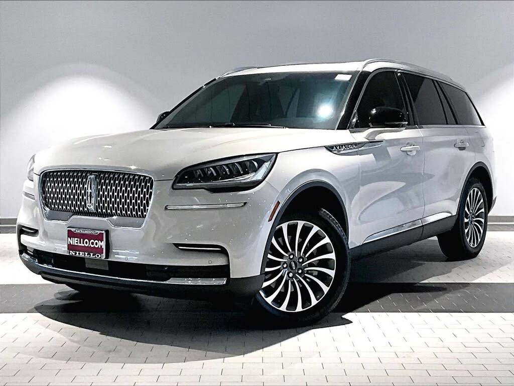 2023 Lincoln Aviator Standard AWD