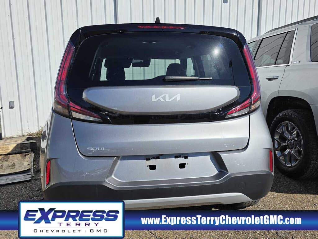 2024 Kia Soul LX FWD