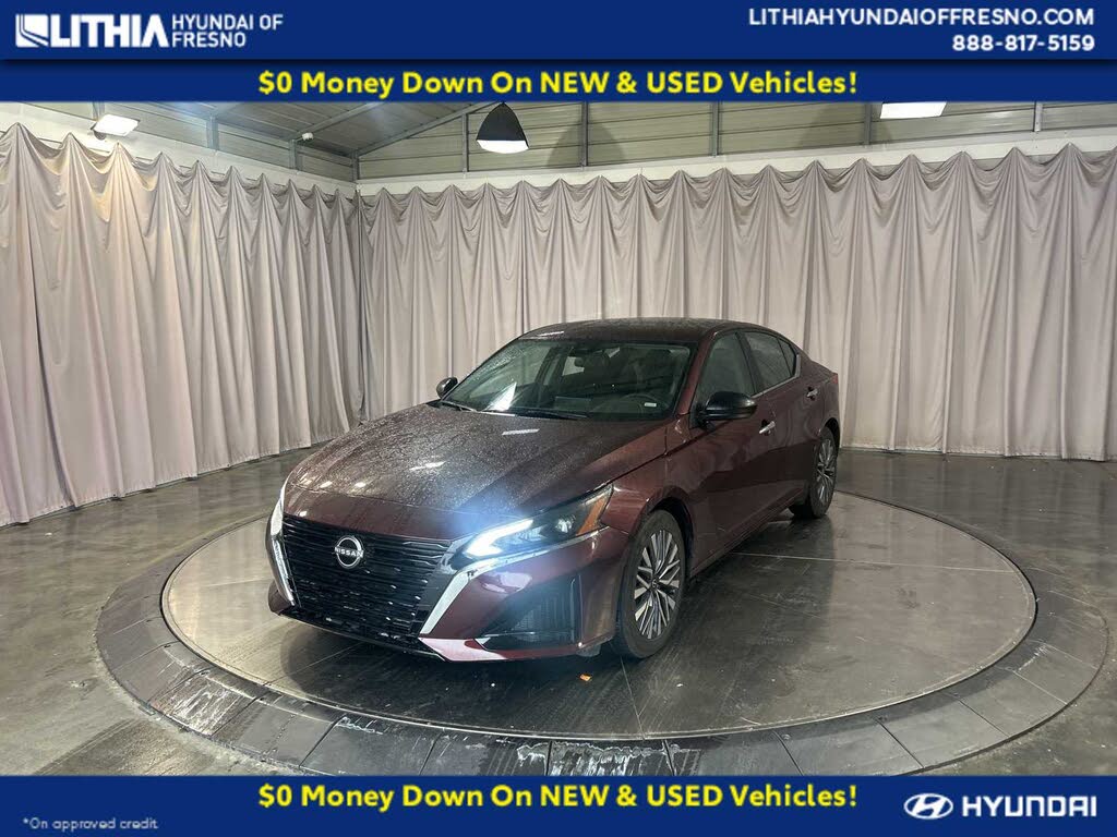 2025 Nissan Altima 2.5 SV FWD