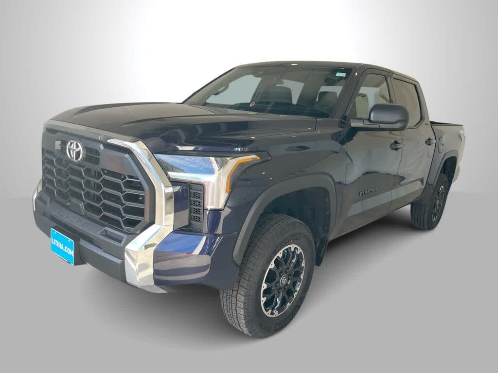 2026 Toyota Tundra SR5 CrewMax Cab 4WD