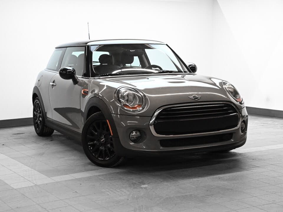 2016 MINI Cooper 2-Door Hatchback FWD