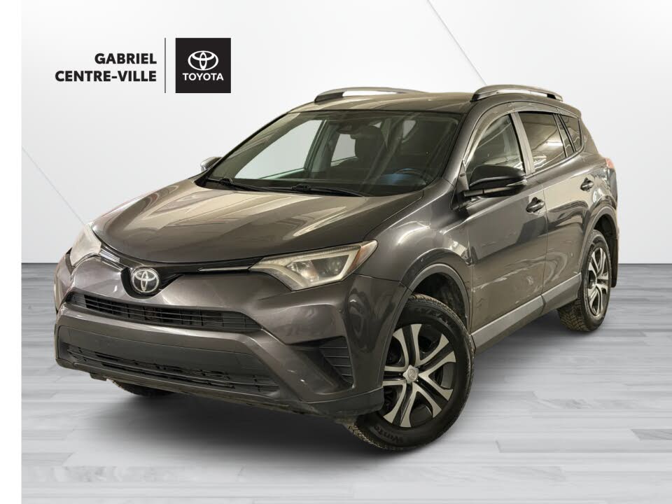 Toyota RAV4 LE AWD 2017