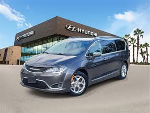 Chrysler Pacifica Limited FWD