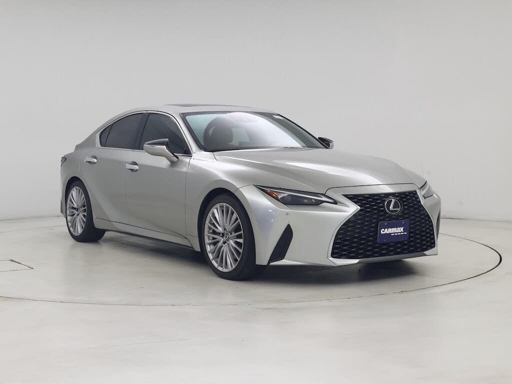 2022 Lexus IS 300 RWD