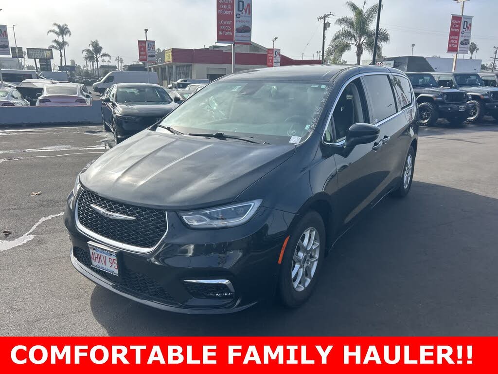 2023 Chrysler Pacifica Touring L FWD