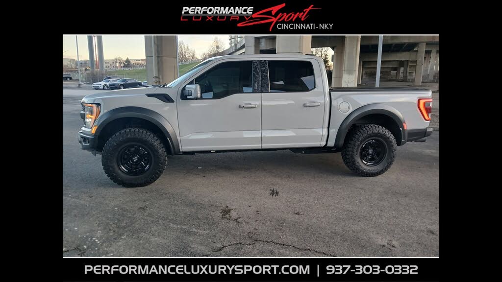 2023 Ford F-150 Raptor SuperCrew 4WD