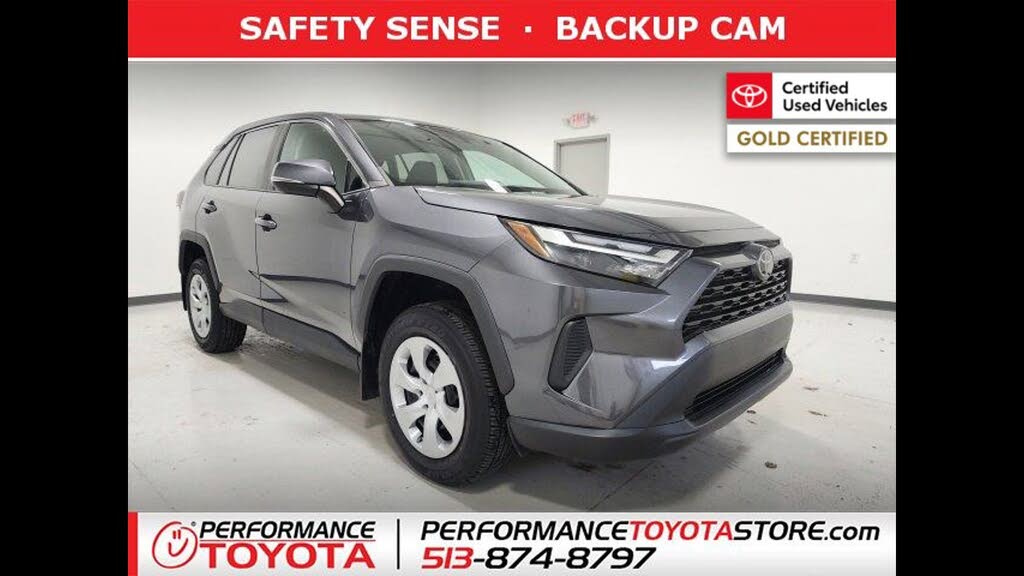 2023 Toyota RAV4 LE FWD