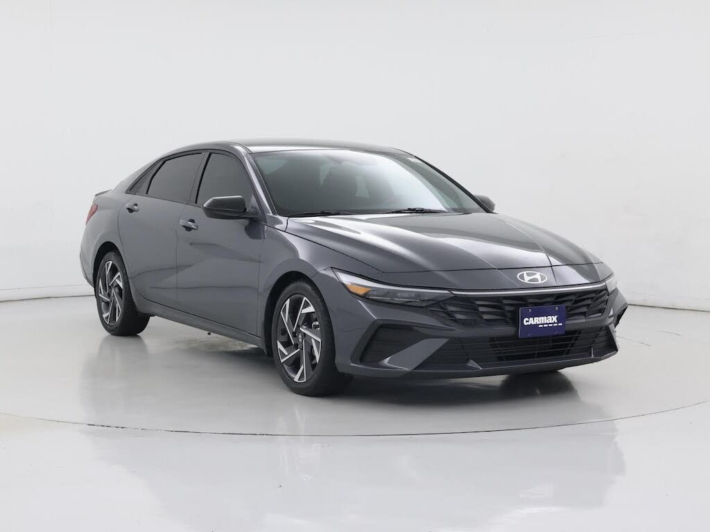 2025 Hyundai Elantra SEL Sport FWD