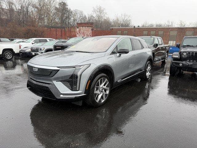 2026 Cadillac OPTIQ Luxury AWD