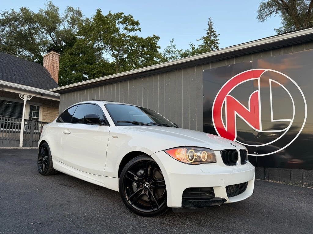 2010 BMW 1 Series 135i Coupe RWD