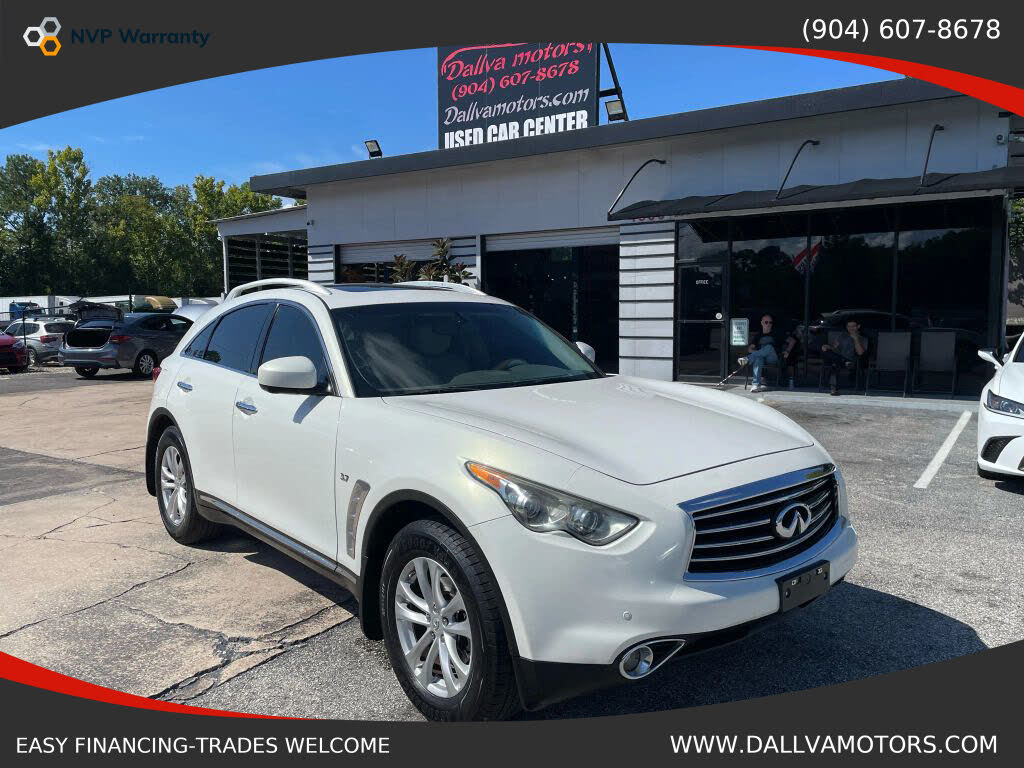 2015 INFINITI QX70 RWD