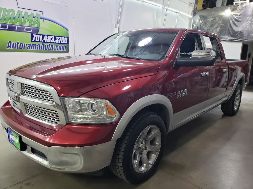 2015 RAM 1500 Laramie Crew Cab 4WD
