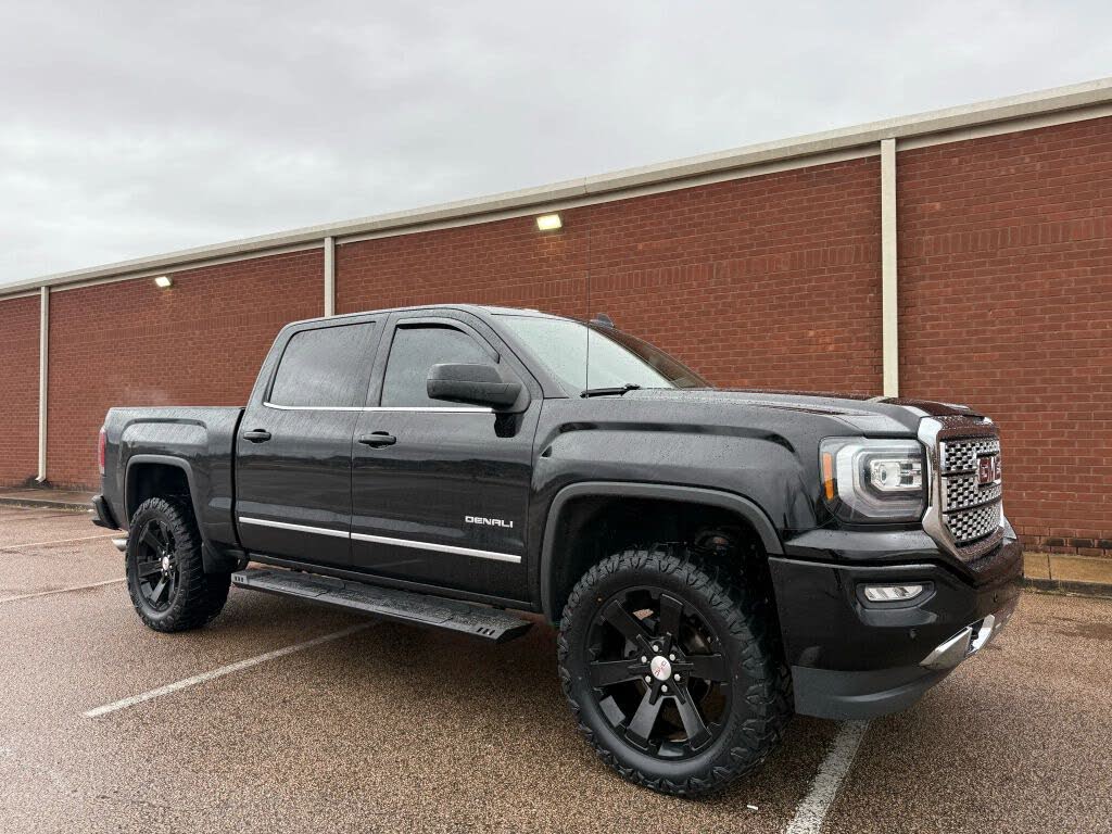 2016 GMC Sierra 1500 Denali Crew Cab 4WD