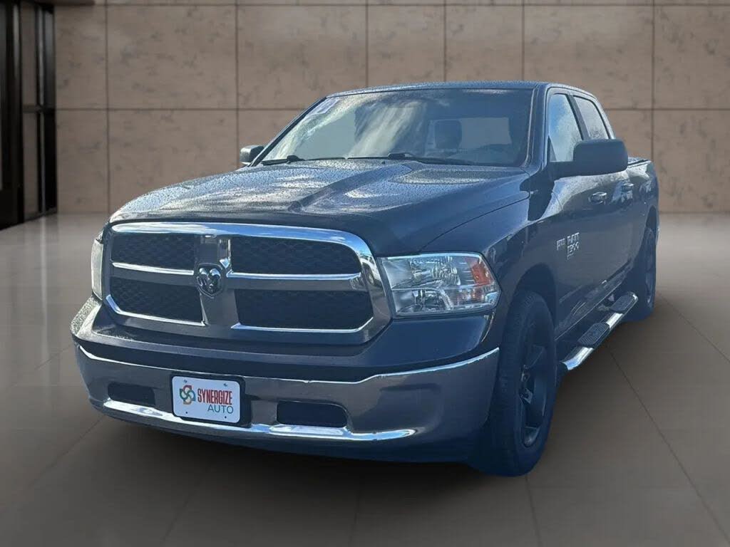 2019 RAM 1500 Classic SLT Crew Cab 4WD