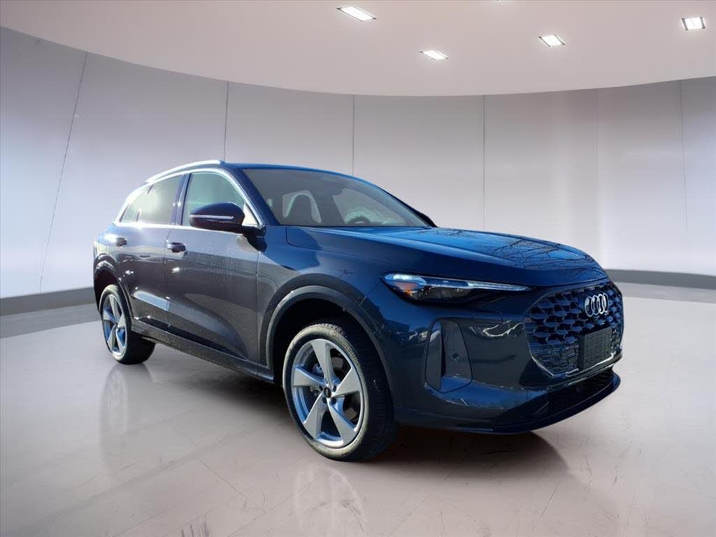 2025 Audi Q5 quattro Premium Plus 40 TFSI