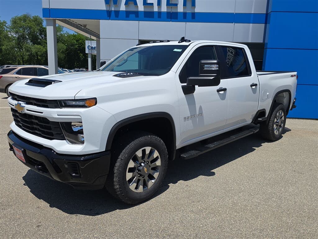 2025 Chevrolet Silverado 2500HD Custom Crew Cab 4WD