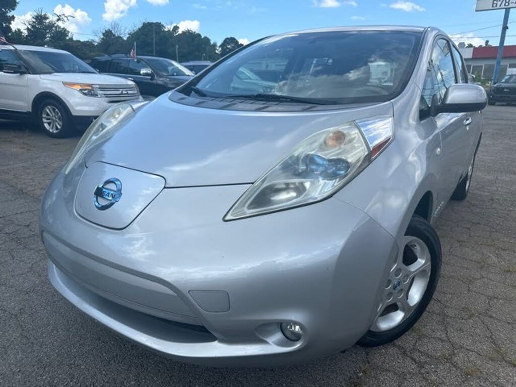 2011 Nissan LEAF SV