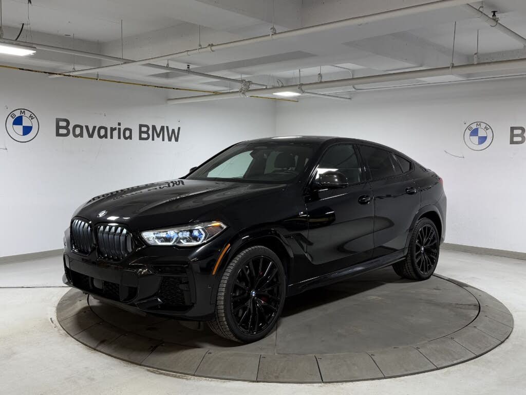 2022 BMW X6 M50i AWD