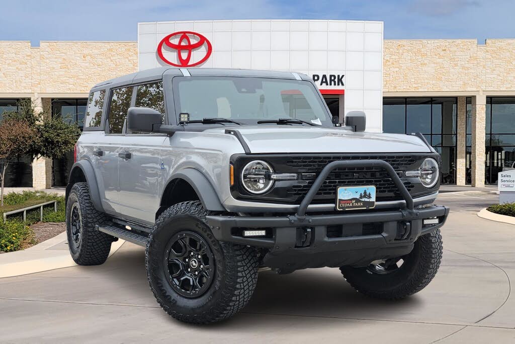 2022 Ford Bronco Black Diamond 4-Door 4WD