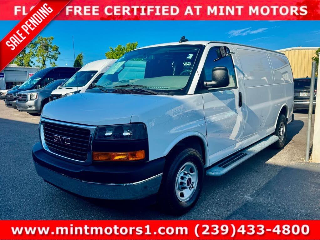 2022 GMC Savana Cargo 2500 RWD