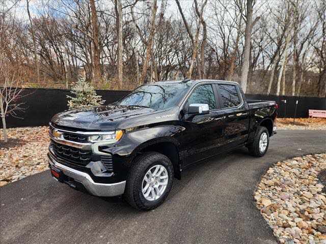 2023 Chevrolet Silverado 1500 LT Crew Cab 4WD