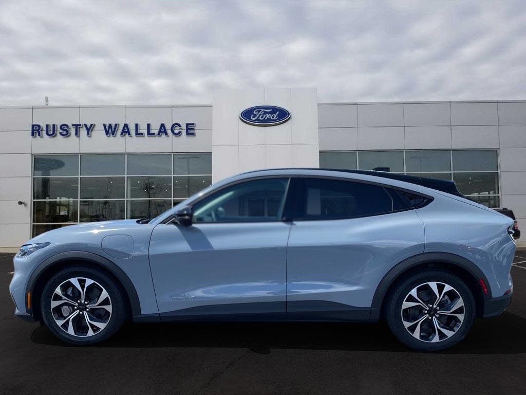 2025 Ford Mustang Mach-E Select RWD