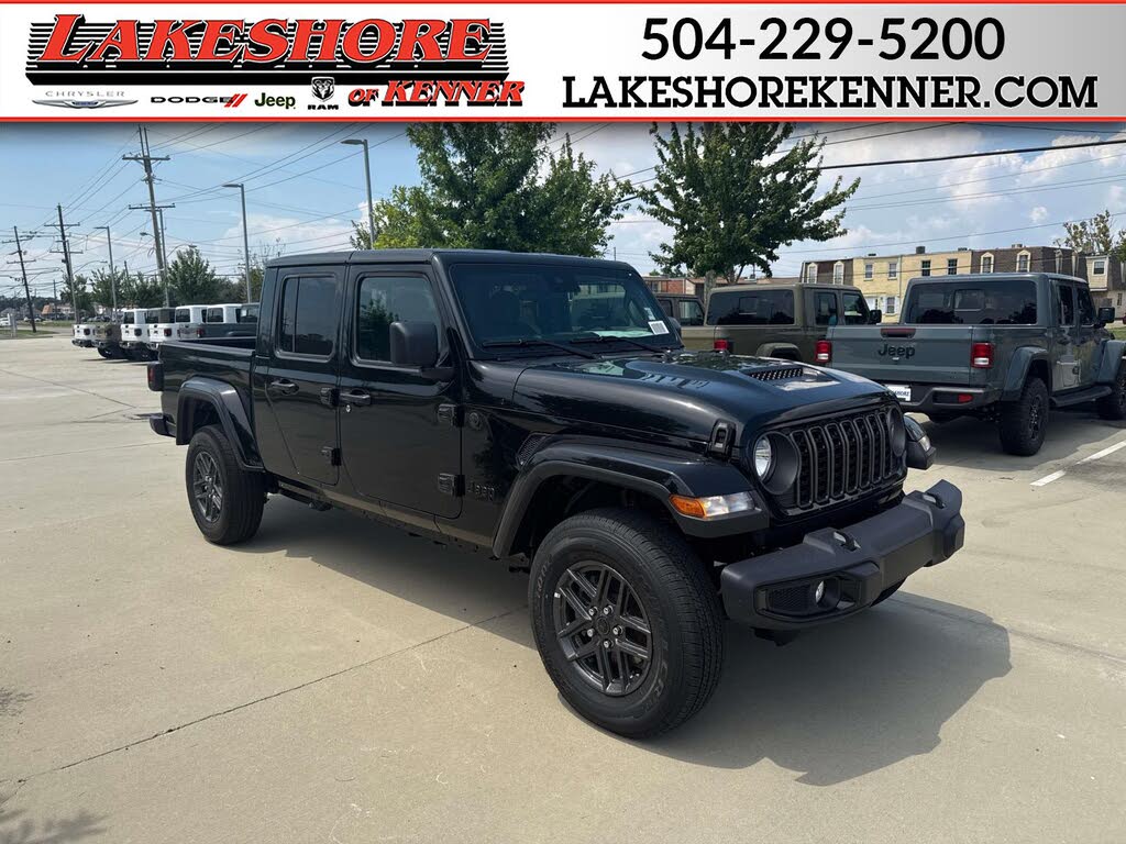 2025 Jeep Gladiator Sport S Crew Cab 4WD
