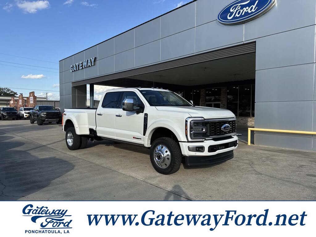 2026 Ford F-450 Super Duty Platinum Crew Cab LB DRW 4WD