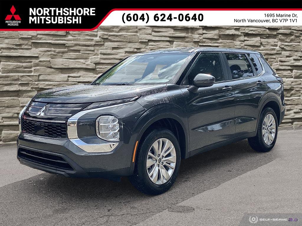 Mitsubishi Outlander ES FWD 2025