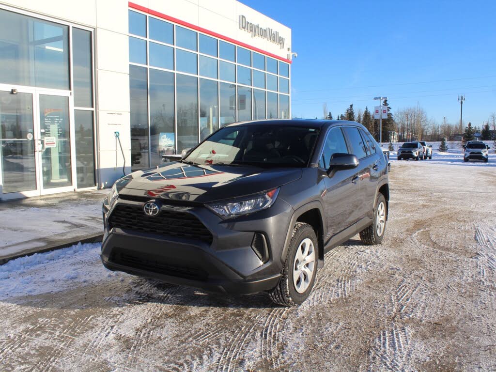 2025 Toyota RAV4 LE AWD