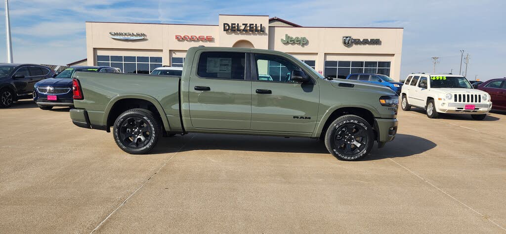 2026 RAM 1500 Big Horn Crew Cab 4WD