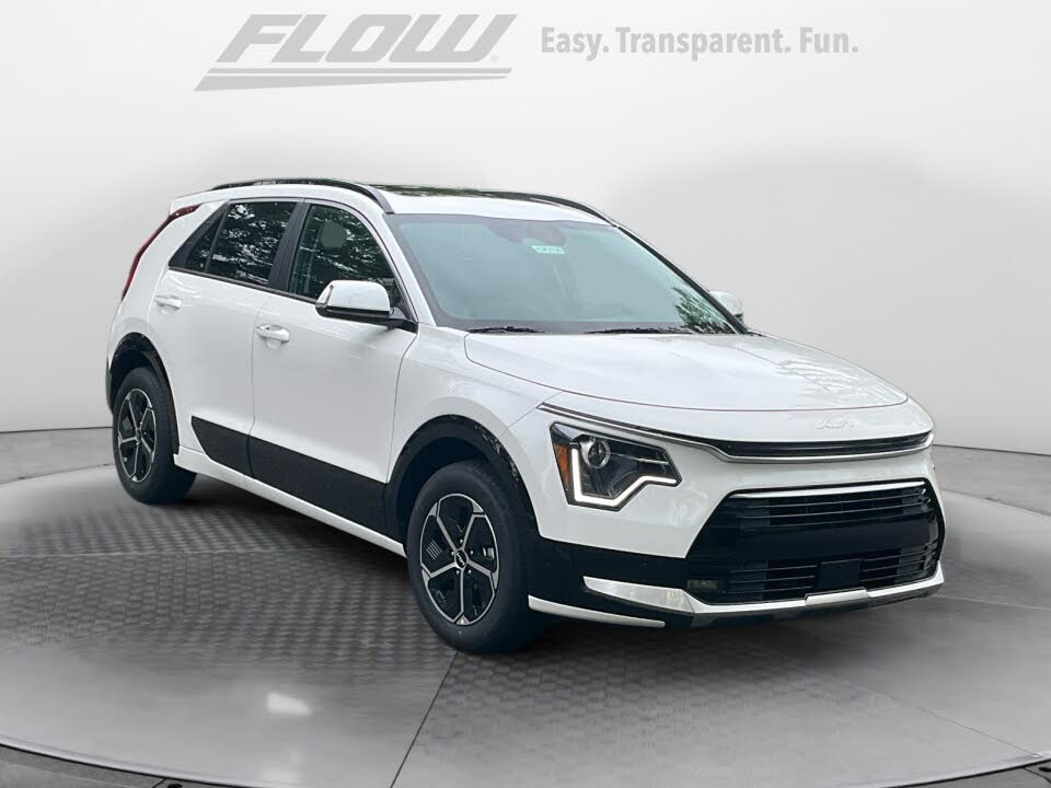 2025 Kia Niro SX FWD