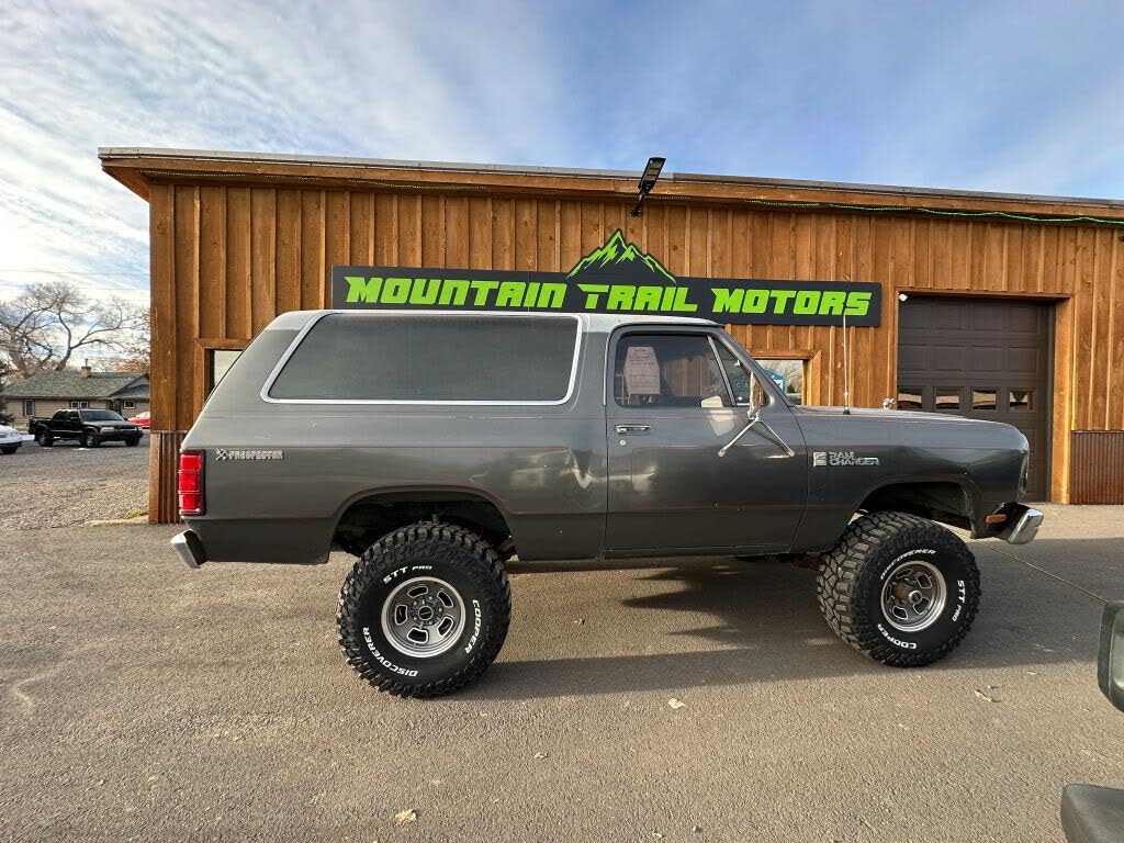 1984 Dodge Ramcharger 150 4WD